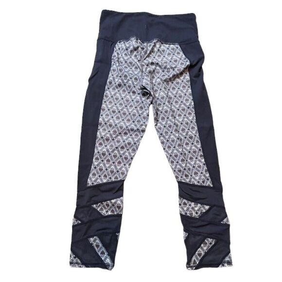 Athleta Mantra Print Leggings Cropped Navy White Print XS - Picture 6 of 10